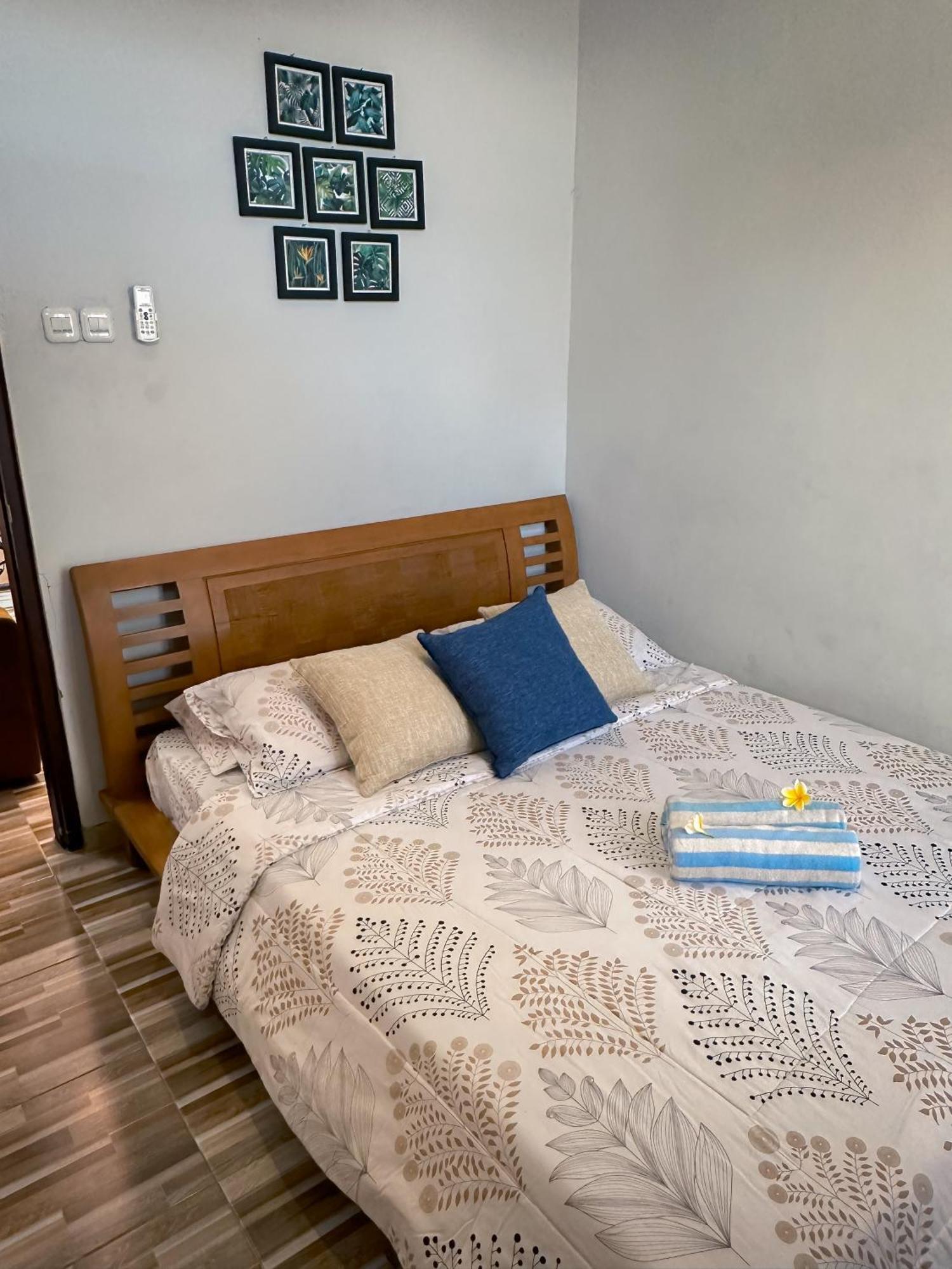 Hening Pool Residence Purwokerto Exterior photo